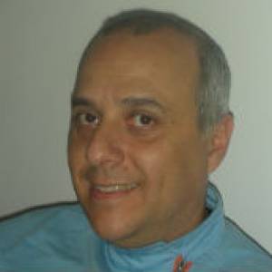 Dr. Antonino Albanese Dentista o Odontoiatra