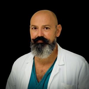Dr. Raffaelino Roperto Neurochirurgo