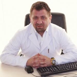 Dr. Cristian Berton Ortopedico