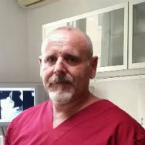 Dr. Riccardo Milo Di Villagrazia Dentista o Odontoiatra