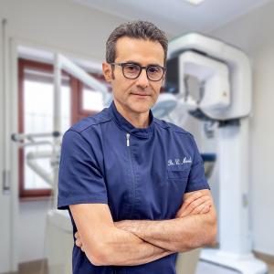 Dr. Carlo Manti Dentista o Odontoiatra