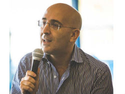 Dr. Domenico Battaglia